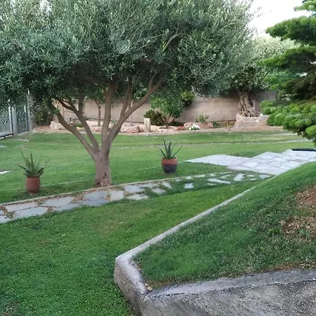 Garden House-Free Transfer From Airport Villa Artemida  Exterior photo